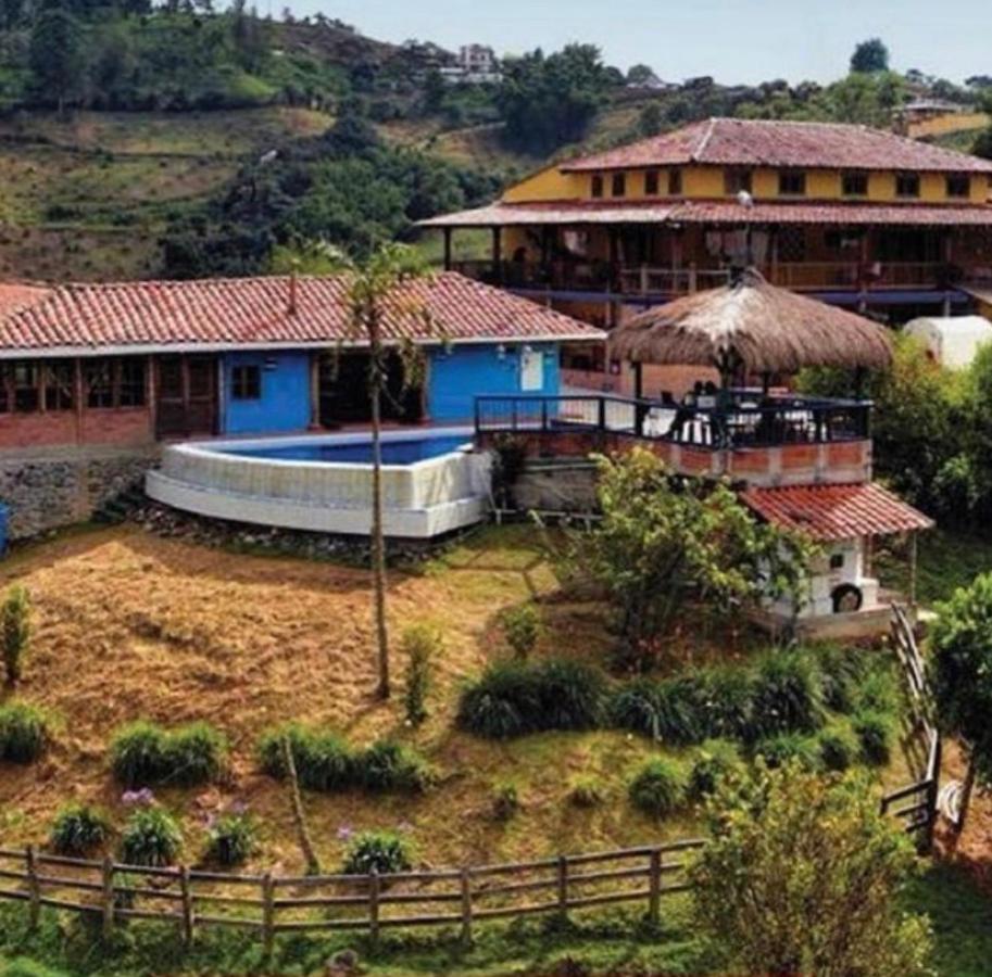 Castillo De Cascadas Finca Hotel Salamina Zewnętrze zdjęcie